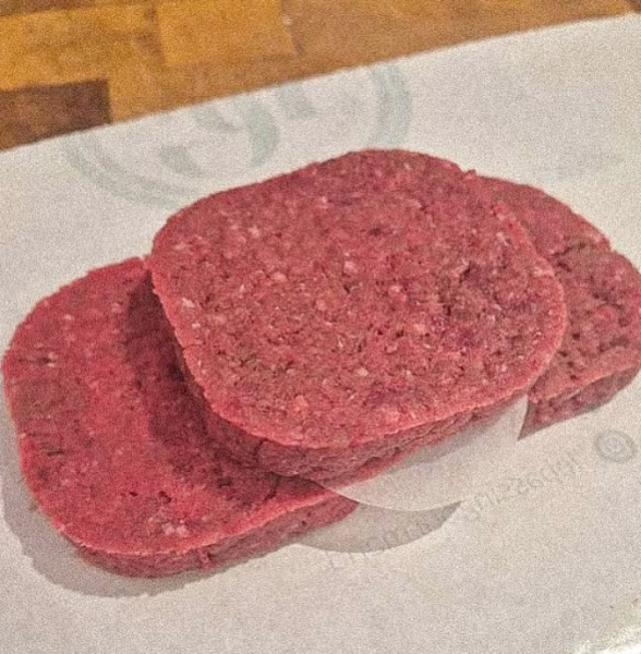 Où trouver une boucherie artisanale proposant des viandes locales de qualité près de Lège-Cap Ferret ?